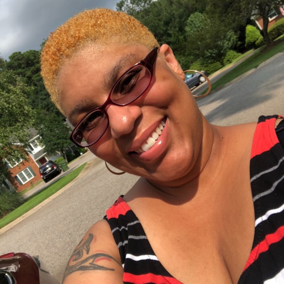 Meet your Posher, Joy - Picture 1 of 1